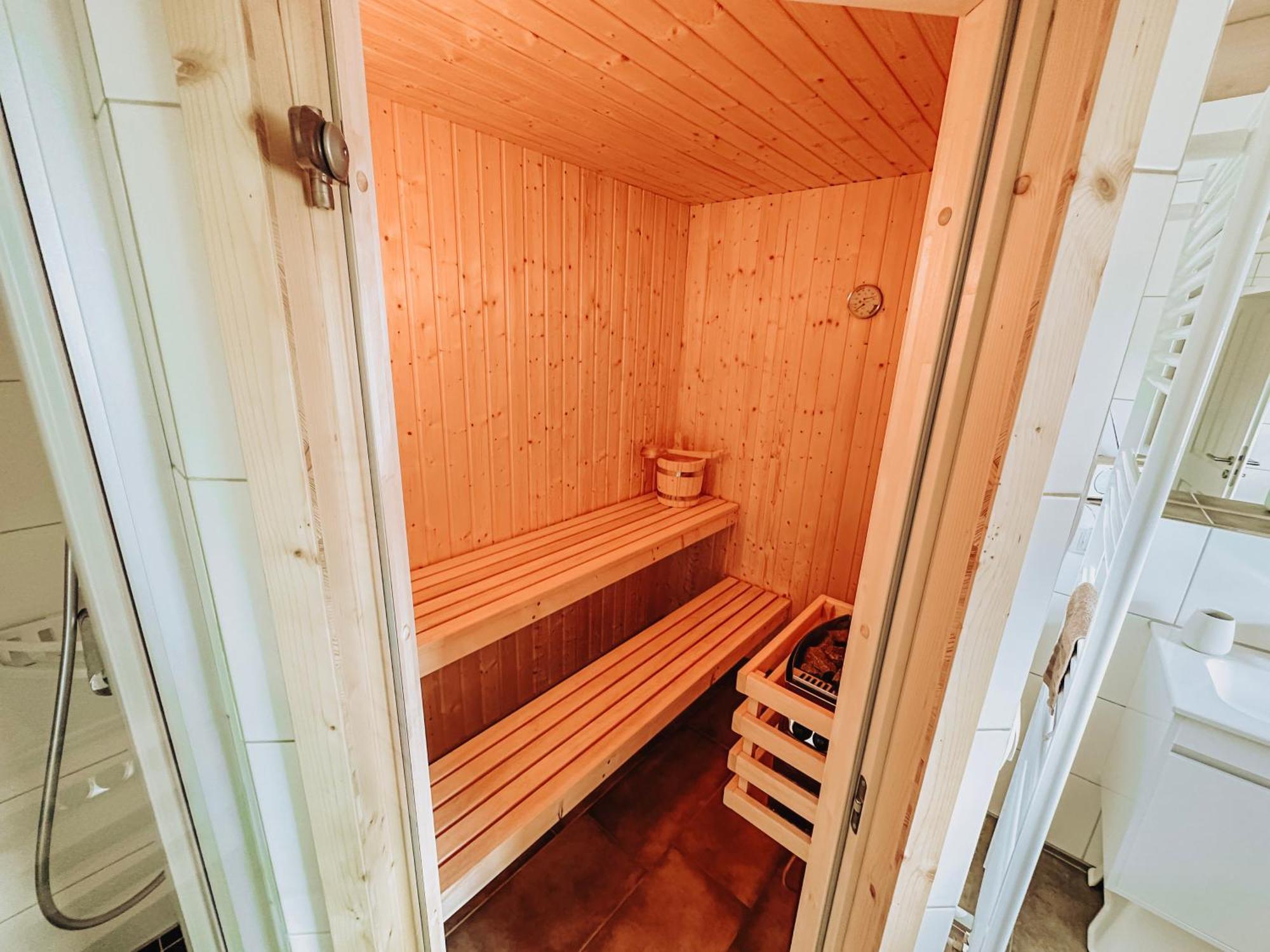 Malerisch Am See Mit Kamin, Sauna & Whirlpool Nordhorn Exteriér fotografie